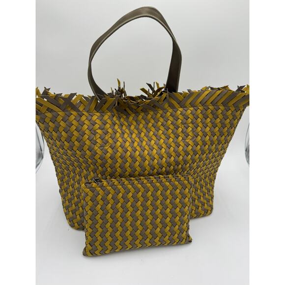 Naghedi Havana Large Basketweave Tote Bag - Picture 2 of 11